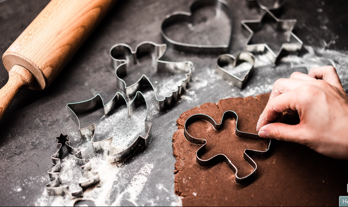 Making gingerbread cookies - LibraryAware